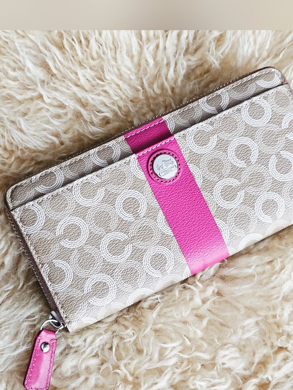 Coach Signature Tan Beige Pink Zip Around Continental Wallet